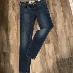 Abercrombie & Fitch super skinny blue jeans